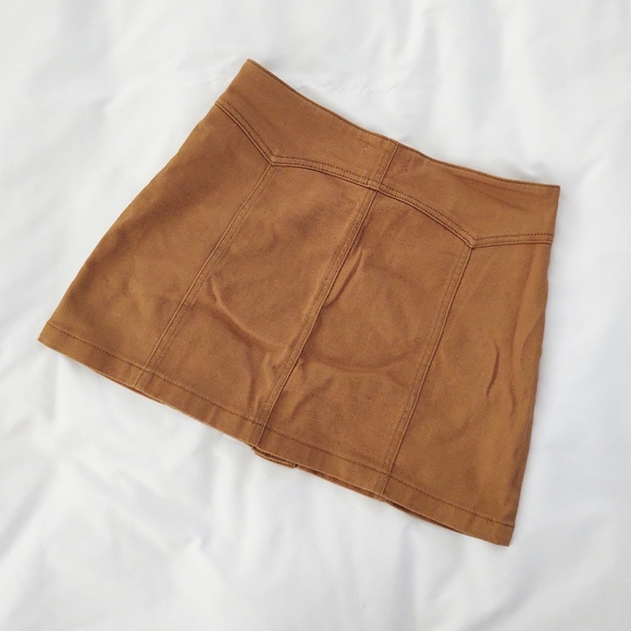 Button up skirt - Picture 2 of 3